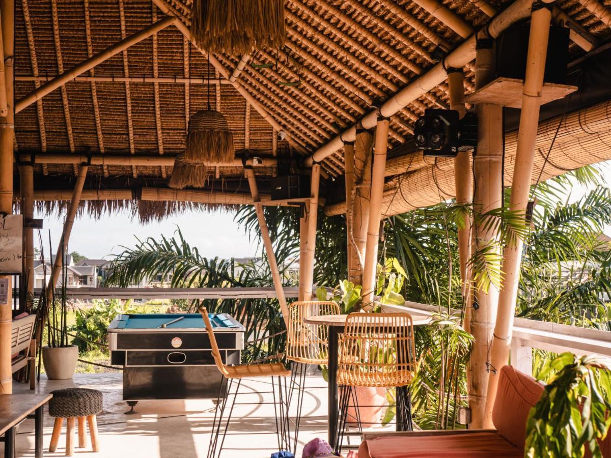 Clandestino Hostel Canggu Экстерьер фото